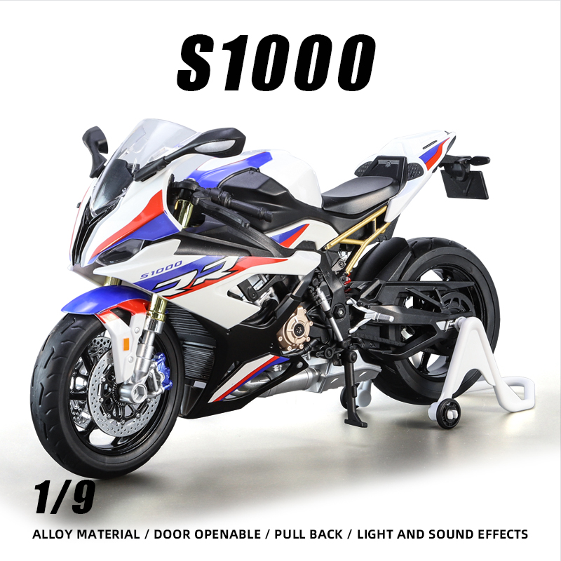 S1000R in scala 1/9 BIANCO