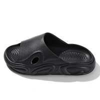 Fabricant de chaussures de football Mens Clog logo Soft EVA Sandales légères Slide Fabricant de pantoufles en Chine