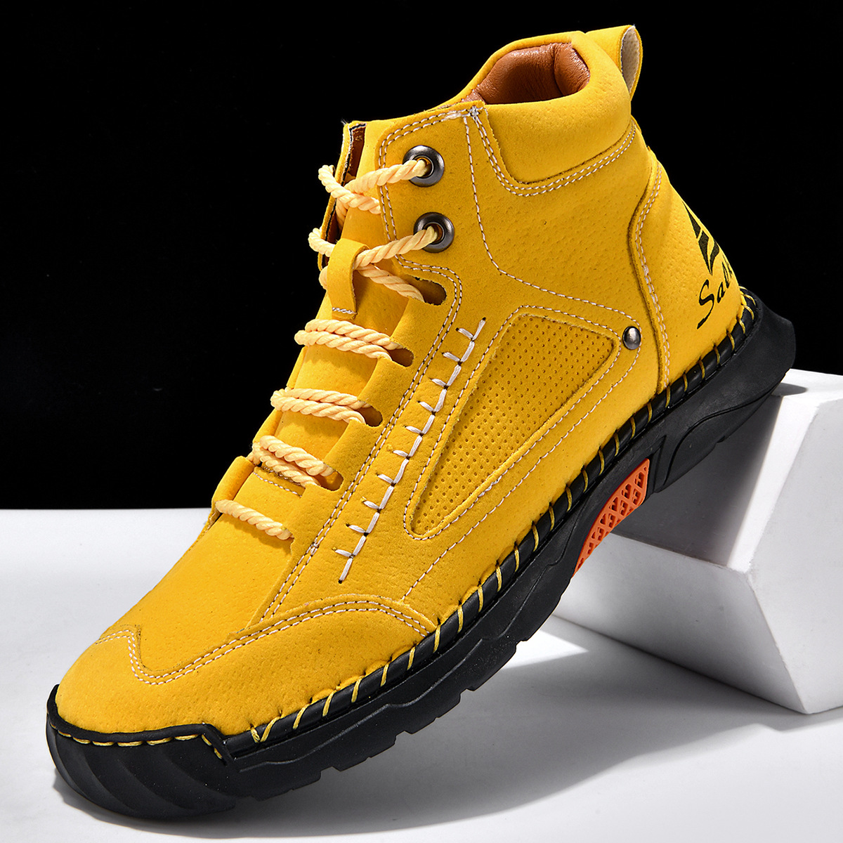 Jaune