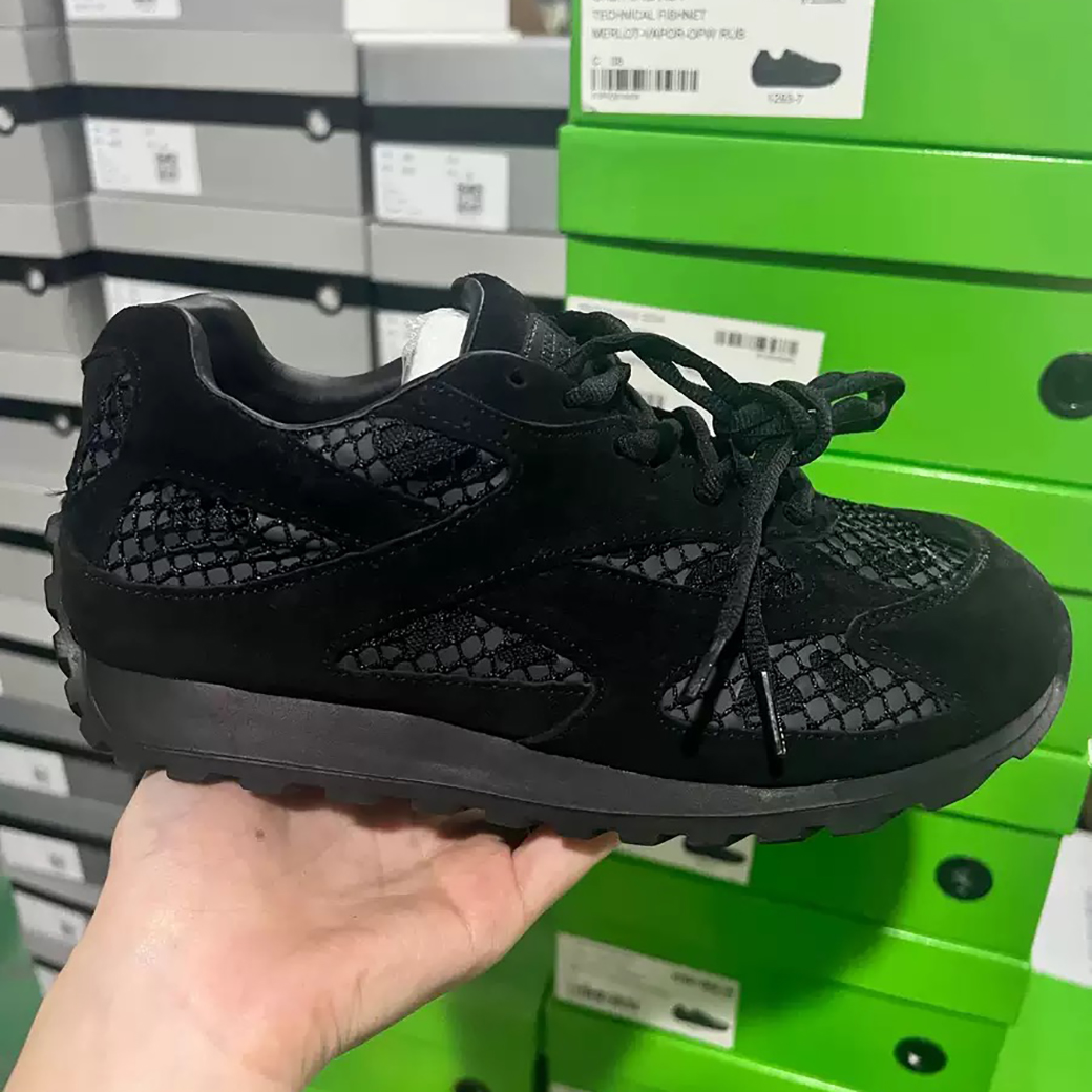 suede black