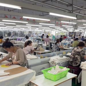 Hochwertige Bekleidungs herstellung Bekleidungs hersteller Fabrik fertigung OEM Maßge schneiderte Kleidung für Zoll kleidung
