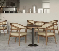 Mobilier de salle à manger de luxe de haute qualité à bas prix chaise de cuisine de restaurant en bois et en osier