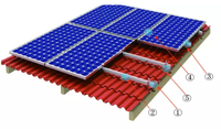 Système de montage pour toit en tuiles - Support solaire photovoltaïque personnalisé avec résistance au vent de 60 m/s et angle d'inclinaison de 10 à 45 degrés, couleur argent