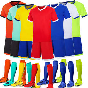 Großhandel gedruckt LOGO Soccer Team Wear Günstige gelbe und blaue benutzer definierte Fußball Trikot Set Retro Fußball-Kits - Product Image 5