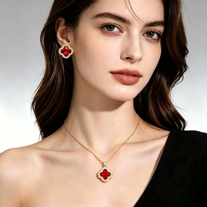 Colliers pour femmes de haute qualité, <span class=keywords><strong>prix</strong></span> d'usine, tendance 2021, vente chaude, chaîne <span class=keywords><strong>en</strong></span> or, pendentif trèfle à quatre feuilles, pierre précieuse - Product Image 6