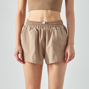 Pantaloncini sportivi estivi con tasche da ragazza ad asciugatura rapida <span class=keywords><strong>pantaloni</strong></span> Fitness da corsa a vita alta pantaloncini da <span class=keywords><strong>Yoga</strong></span> pantaloncini da allenamento - Product Image 3