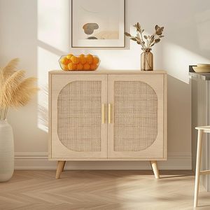 Étagère réglable en pin recyclé Armoire <span class=keywords><strong>de</strong></span> <span class=keywords><strong>rangement</strong></span> en rotin à 2 portes <span class=keywords><strong>Buffet</strong></span> <span class=keywords><strong>de</strong></span> bar à café en bois naturel pour le salon - Product Image 1