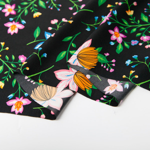 2024 más de moda diseño <span class=keywords><strong>italiano</strong></span> Floral al por mayor Satén de seda para bufanda de seda o vestido - Product Image 4