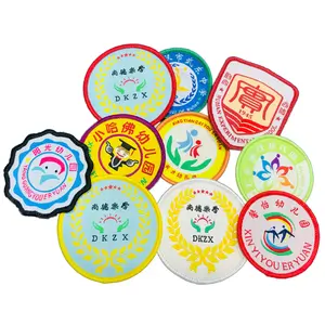 Op Maat Gemaakte Hoge Kleding Tags Kwaliteit Geweven Schouder Pvc Logo Patch Doek Geweven Patches Kleding Borduurpatches