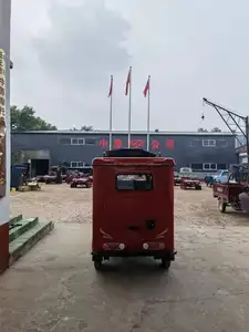 Chinese Factory 200CC Opened Passengers Gasoline Motorized Tricycle 3 Wheels Tuk Tuk For Taxi