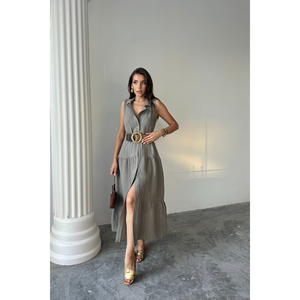 VESTIDO DE MUSLINA SIN MANGAS CON CUELLO GRIS MEDIO, ESTILO CASUAL - Product Image 3