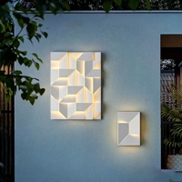 Lampe murale extérieure carrée moderne et minimaliste en acier inoxydable, lampe murale géométrique LED pour couloir, étanche IP65, éclairage de couloir