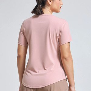 T-shirt de sport pour femme de haute qualité, personnalisable OEM, 100% léger, vierge, sur mesure, pour le fitness - Product Image 5