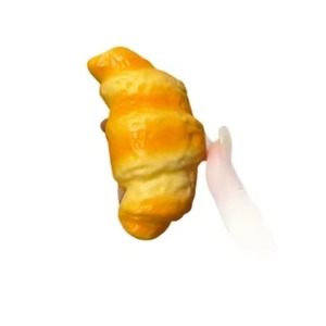 Vente en gros de jouets en forme de croissant anti-stress à récupération lente, doux et moelleux, réalistes, pour enfants - Product Image 5