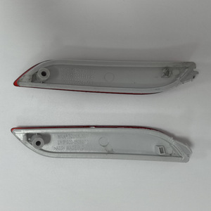 Réflecteur de pare-chocs arrière Toyota Camry 81920-06060 06070 81910-06070 06080 pour modèle LE 18-20 - Product Image 3