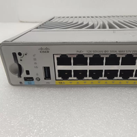 Commutateur compact sans ventilateur C9200CX-12P-2X2G-E 12 ports Gigabit PoE Plus avec 2 ports SFP+ 10G et 2 ports cuivre 1G pour les essentiels réseau de couche 3