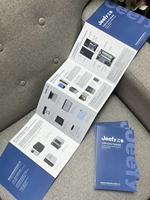 Brochures artistiques |   Matériel marketing visuel personnalisé avec gaufrage, logo personnalisé, papier de luxe