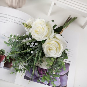 Ramo de Hortensias y Rosas Artificiales Chloe para Decoración de Bodas y Hogar CF01139 - Product Image 3