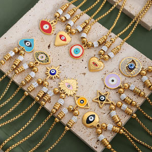 Pulsera de Acero Inoxidable Chapada en Oro de 18K con Dijes de Ojo Turco, Corazón y Sol, Estilo Hip-Hop Americano, para Mujer, Venta al por Mayor - Product Image 2