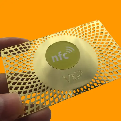 Custom Fancy Metal Nfc Digitaal Visitekaartje Met Qr Code Nfc 24K Gold Nfc Metal Vip Visitekaartje