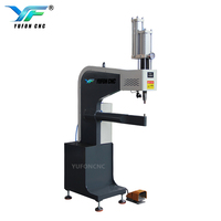Machine de rivetage pneumatique pour armoires électriques, presse à sertir pneumatique à cadre en C pour l'assemblage de plaques d'armoires en acier inoxydable