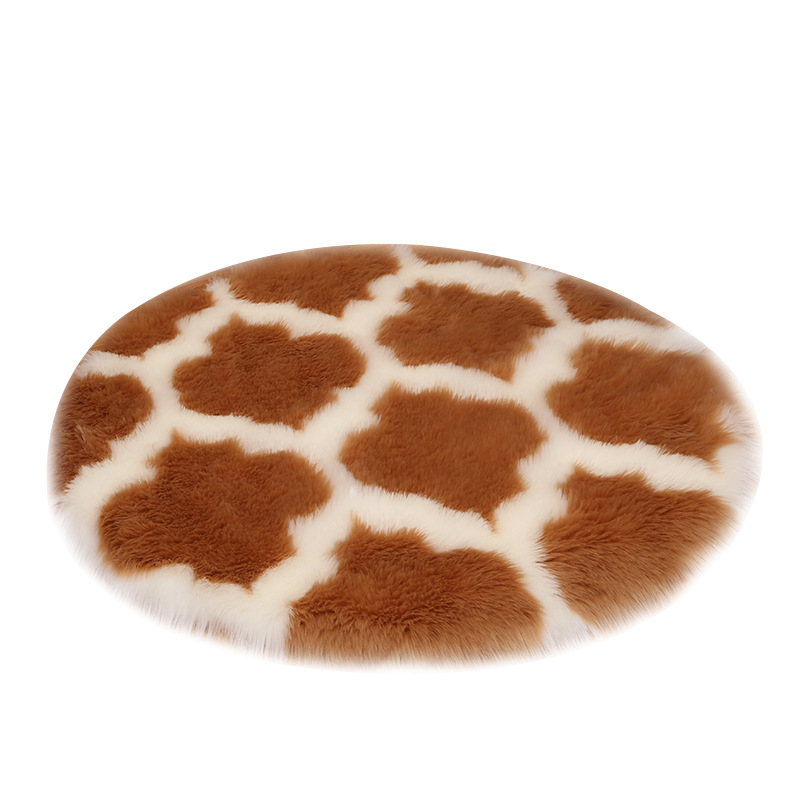 Camel lantern with white border
