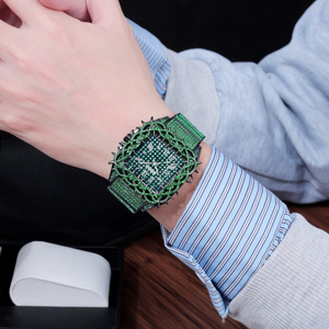 นาฬิกาข้อมือผู้ชาย Luxury Square Thorn Dial ประดับเพชรเต็มสาย กันน้ำ ระบบควอตซ์ - Product Image 4
