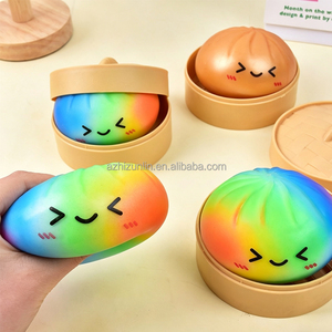 Giocattoli Antistress Popolari 2026 in TPR a Forma di Raviolo e Panino - Prezzo di Fabbrica, Vendita Calda per il Ringraziamento e il Capodanno - Product Image 2