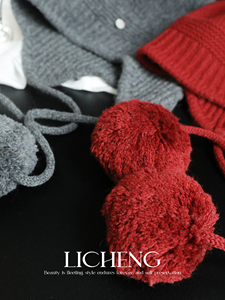 Chapeau Rétro Rouge du Nouvel An pour <span class=keywords><strong>Femme</strong></span>, <span class=keywords><strong>Bonnet</strong></span> Tricoté Chaud Automne-<span class=keywords><strong>Hiver</strong></span> avec Pompon et Lien, Style Turban Protège-Oreilles - Product Image 3