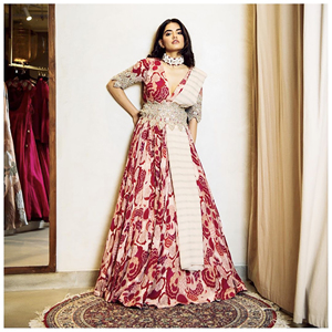 Robes Anarkali indiennes pakistanaises pour femmes de haute qualité, ornées d'un imprimé numérique, en soie chinon pure, longues et élégantes, avec dupatta fait main - Product Image 5
