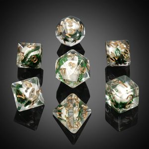 DNDND Blood Spot Skull Resin Dice Set pour les jeux <span class=keywords><strong>de</strong></span> rôle <span class=keywords><strong>et</strong></span> <span class=keywords><strong>de</strong></span> table Dungeons and <span class=keywords><strong>Dragons</strong></span> DND - Product Image 1
