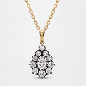 Pendentif en argent sterling 925 plaqué or 18 carats avec halo de zircon cubique taille poire - Product Image 4
