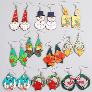 Perhiasan Natal antik bunga buah berwarna-warni manusia salju rusa lucu burung musim dingin kepingan salju pinus berongga geometris anting menjuntai kayu - Product Image 1