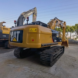 Excavadora de Rendimiento Estable, Excavadora Usada Caterpillar 320D2L 320D2 320D 320CL, Importación de Japón, 20 Toneladas de Peso Operativo, Motor Principal - Product Image 4