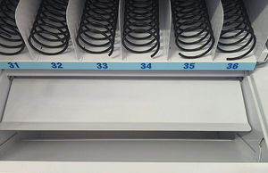 Máquina Expendedora de Gran Capacidad con 60 Ranuras, Pantalla Táctil de 55 Pulgadas, Máquina Expendedora Refrigerada para Bebidas y Aperitivos - Product Image 6