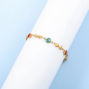 Bracelet en émail multicolore pour femme, chaîne de main en acier inoxydable, bijou de luxe mignon et romantique avec extension de 3 mm - Product Image 4