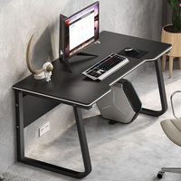 Bureau d'ordinateur moderne, bureau d'étude pour étudiants, bureau de jeu électronique à domicile, bureau simple et large, table à panneaux carrée longue