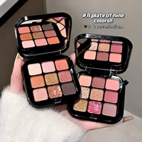 Palette de fards à paupières neuf couleurs, texture soyeuse et fine, illuminatrice, maquillage végétalien, hautement pigmentée