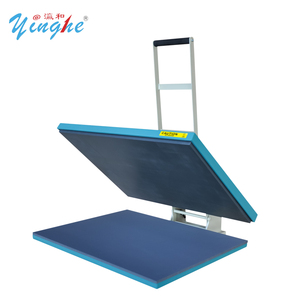 Machine de presse à chaud à plat automatique de haute qualité de l'usine Yinghe 60*80cm pour le transfert de vêtement de plaque de T-Shirt en gros - Product Image 2