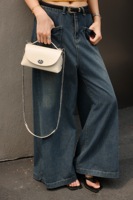Tas Selempang Wanita Kulit Asli Custom Grosir, Tas Crossbody Rantai Fashion Berkualitas Tinggi, Tas Tangan Kecil untuk Wanita