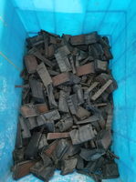Ligne de recyclage semi-automatique de pneus usagés TBR PCR – Machine de découpe de bandes intermédiaires et de blocs pour les broyeurs de pneus