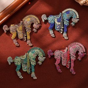 Broche del <span class=keywords><strong>A</strong></span>ño del Caballo, Accesorios de Ropa de Lujo con Animales, Pin, Joyerí<span class=keywords><strong>a</strong></span> - Product Image 1