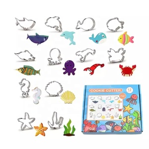 YJ Merveilleux Personnalisé 12 Pcs Animaux Marins Formes En Acier Inoxydable Biscuit Cutters Cookie Timbres Moule DIY Biscuit cutter ensemble - Product Image 1