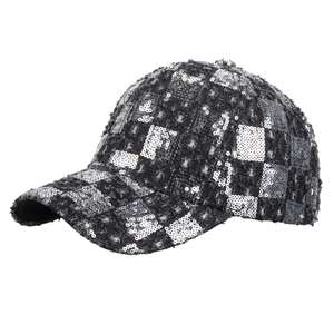 Gorra de Béisbol de Estilo Étnico para Mujer con Lentejuelas, Parte Superior Rígida, Diseño Único de Mezclilla Desgarrada con Visera, para Exteriores - Product Image 5