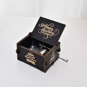 Venta al por mayor <span class=keywords><strong>de</strong></span> fábrica, regalos <span class=keywords><strong>de</strong></span> cumpleaños, <span class=keywords><strong>caja</strong></span> <span class=keywords><strong>de</strong></span> música <span class=keywords><strong>de</strong></span> manivela <span class=keywords><strong>personalizada</strong></span>, canción <span class=keywords><strong>personalizada</strong></span>, feliz cumpleaños, <span class=keywords><strong>caja</strong></span> <span class=keywords><strong>de</strong></span> música <span class=keywords><strong>de</strong></span> madera negra - Product Image 5