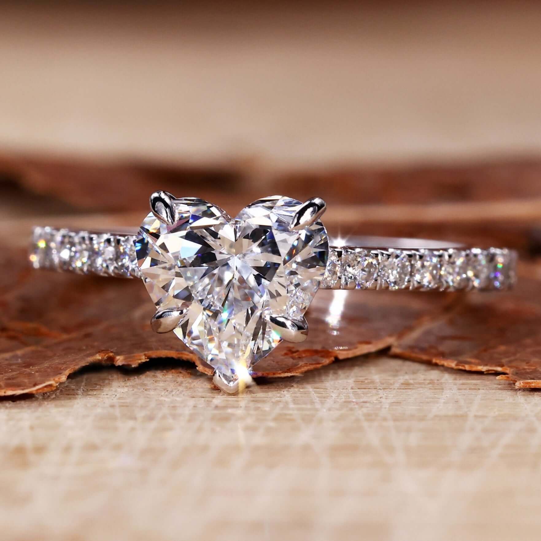 Heart cut ring