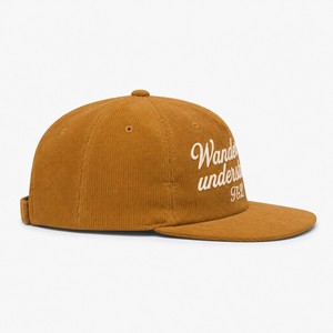 Casquette Snapback 5 Panneaux Personnalisée avec Logo Brodé en Chenille, 100% Polyester, Visière Courbée, Luxe Vintage en Velours Côtelé – Vente en Gros - Product Image 3