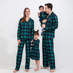 Conjuntos de Pijamas em Xadrez Personalizados para Família, Camisas de Manga Longa com Botão e Calças com Cintura Elástica, Roupas de Dormir para Meninas - Product Image 1