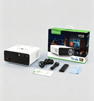 Meilleur projecteur intelligent Android 9.0 HT22 4K blanc avec télécommande, 120 lumens, projection 10m, 8 Go de ROM, 1 Go de RAM pour la maison