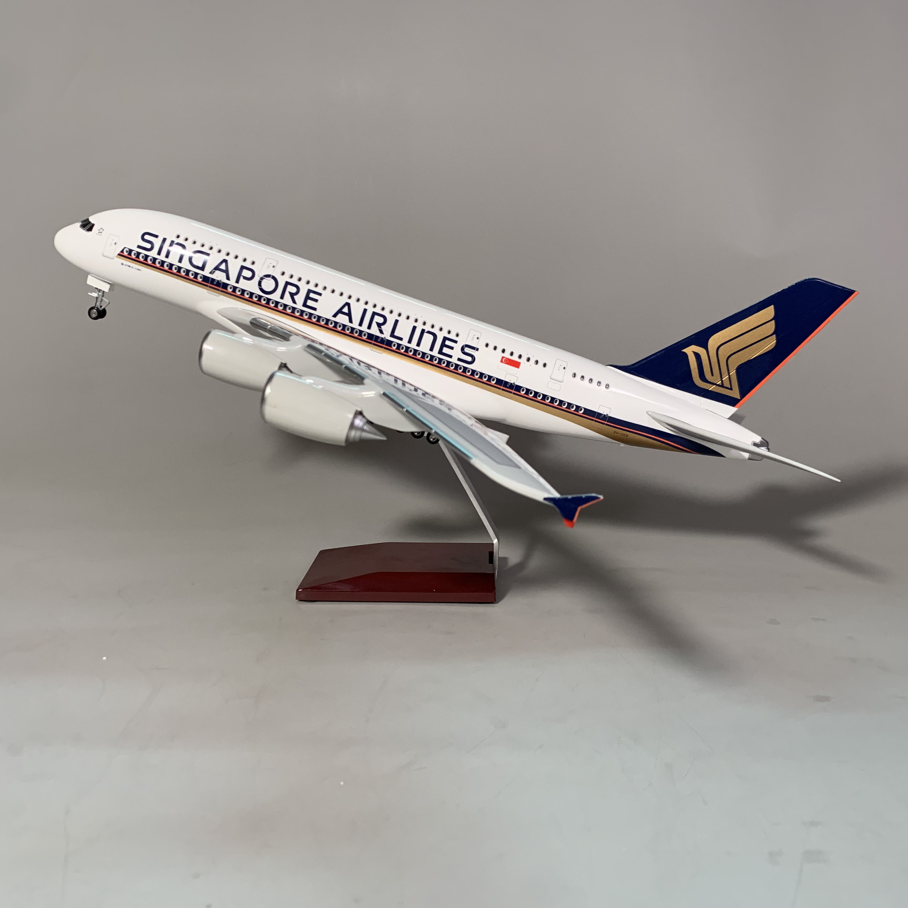 Singapore Airlines Airbus A380 Model Airplanes - 1/160 Scale